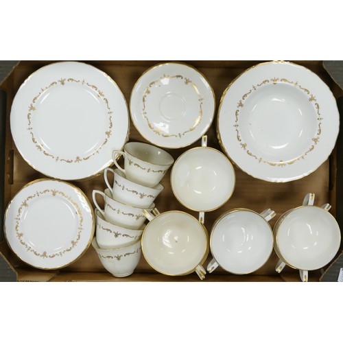 318 - Royal Worcester, Chantilly Gold pattern dinner service items includes dinner plates, Bouillon cups a... 