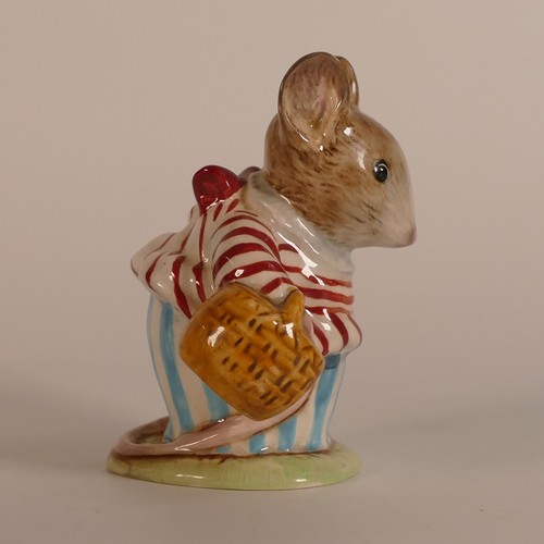 388 - Beswick gold stamp Beatrix Potter's character Mr Tittlemouse, BP1 circular gold stamp.