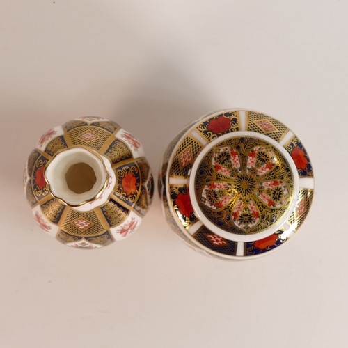 780 - Royal Crown Derby ginger jar & cover and vase, decorated in the 1128 Old Imari design, tallest h.17.... 