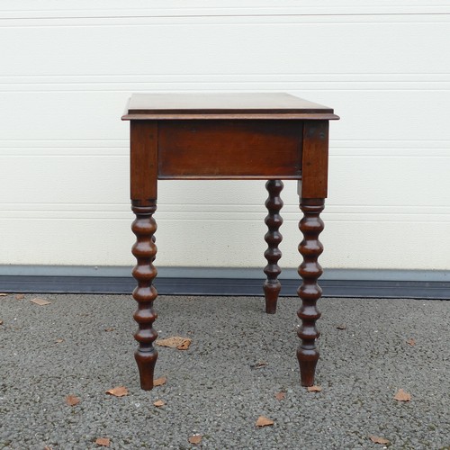 818 - Victorian side table on tapering Bobbin type legs. Height: 53cm Width: 55cm