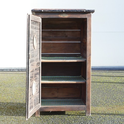 824 - Hygena double Meat Locker, three internal shelves. Height: 110cm