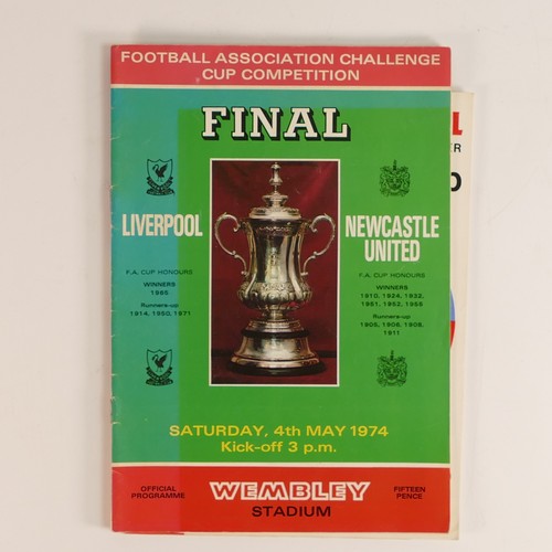 1036 - 16 x mainly Finals of Liverpool football programmes, including L'pool v Leeds United cup final Wembl... 