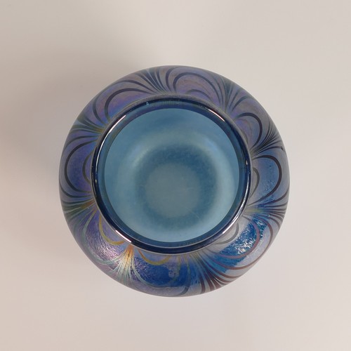 1049 - John Ditchfield, Glasform iridescent Art Glass vase. Base has etched signature, range title and numb... 