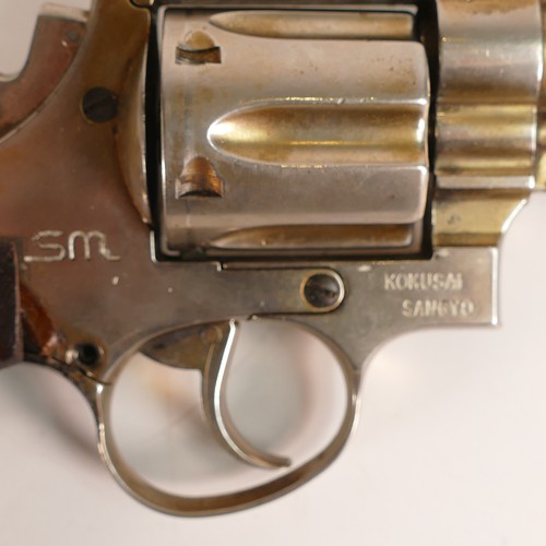 1070 - Kokusai Sangyo Smith & Wesson 44 Magnum replica Revolver together with replica .44 Revolver. Conditi... 