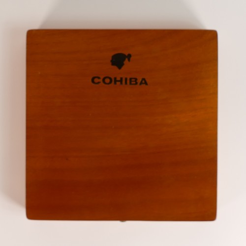 1151 - CIGARS, One box containing 25 x COHIBA LANCEROS (38 ring gauge x 192mm length) both outer and inner ... 