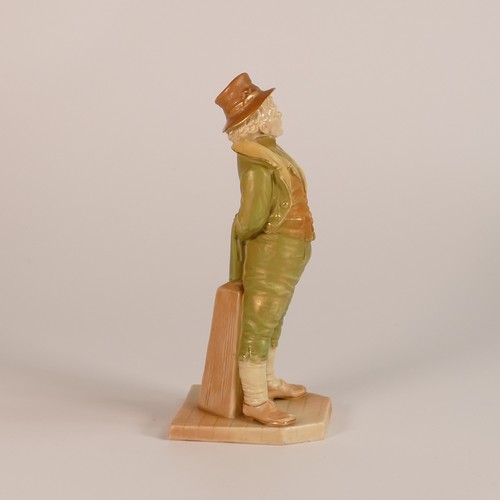 1304 - Royal Worcester figure 'The Irishman'. (H: 17.5cm)