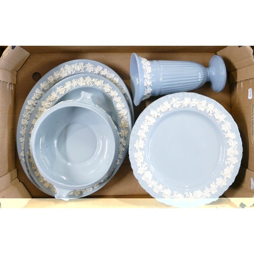 1345 - Wedgwood Cream Vine design with shell edge, light blue Queens Ware part dinner set including twelve ... 