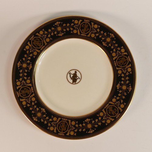 1359 - Wedgwood, three Black Astbury pattern plates in differing sizes. Diameter of largest: 27cm (3)