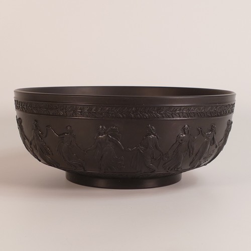 1406 - Early 20th century Wedgwood black Basalt prestige bowl, Neoclassical Dancing Hours decoration. Measu... 