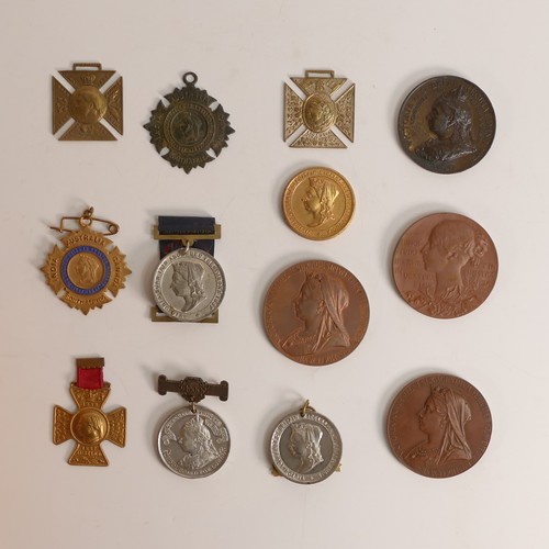 1458 - 68 x Queen Victoria commemorative medals / medallions & similar, including some solid silver example... 