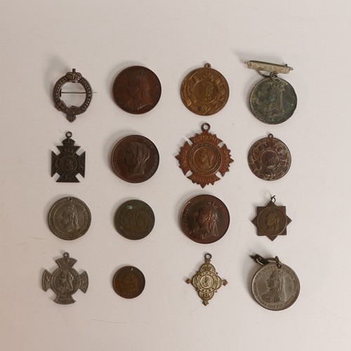 1458 - 68 x Queen Victoria commemorative medals / medallions & similar, including some solid silver example... 