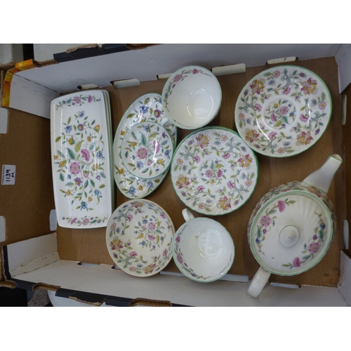 349 - Minton Haddon Hall tea ware to include a teapot, 2 x breakfast tea cups and saucers, extra saucers, ... 