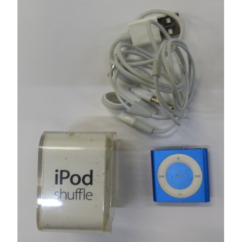 762 - 2GB iPod Shuffle, used in original box.