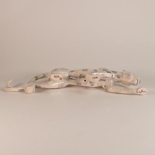 50 - Anita Harris Cream/Silver large model of a Panther H. 12cm L. 41cm, gold signed.