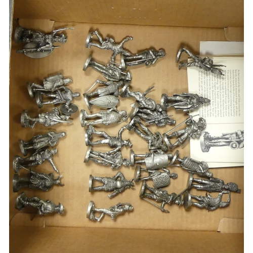 199 - A collection of Franklin Mint pewter soldiers from different nations and time periods, to include Zu... 