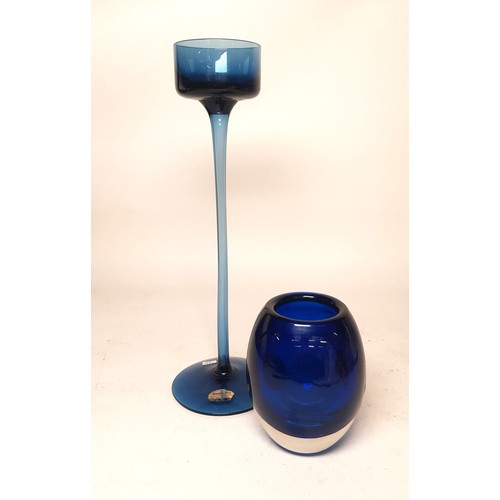 194 - Wedgwood Sheringham candle holder and Whitefriars vase 9518. (H: 28cm) (2)