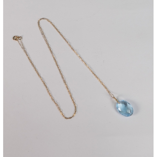 723 - 9ct gold pendant set with white coloured stone and 9ct gold chain, 1.7g.