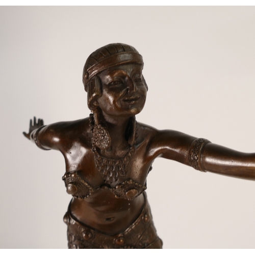 392 - A good bronze Art Deco reproduction figure of a Egyptian dancer 