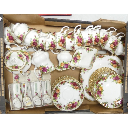 352 - Royal Albert 'Old Country Roses' part Tea Set to include:- Thirteen Teacups, eleven saucers, twelve ... 