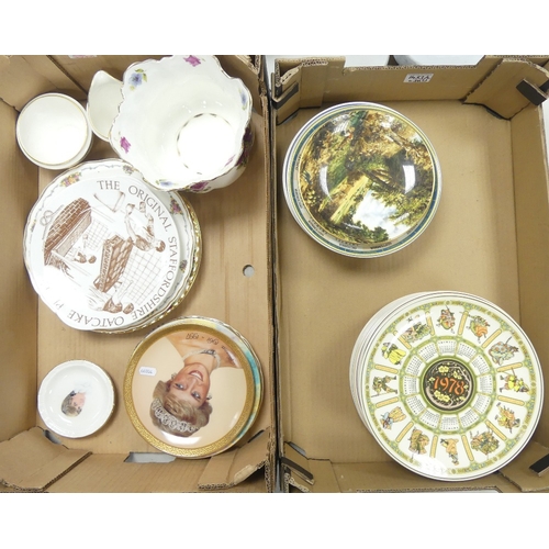 343 - A collection of ceramics to include Royal Doulton Belvedere H5001 dinner plate, milk jug and sugar b... 