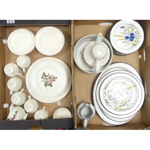 443 - Wedgwood 'Briar Rose part tea/dinner set to include:- teacups & saucers, side plates. dinner plate, ... 