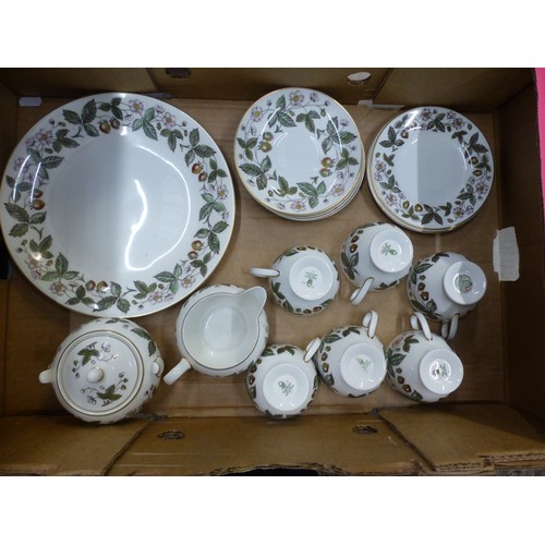 448 - Wedgwood Strawberry Hill pattern part tea set, 6 cups, 4 saucers, 3 side plates, cake plate, milk ju... 