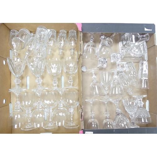 488 - Collie Crystal glass wine goblets, wine glasses, bottles, salt & pepper shaker, small decanters and ... 