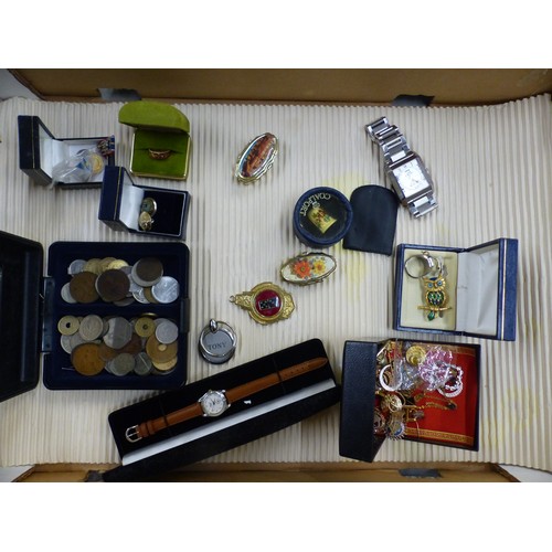 402 - Small collection of commemorative and World coins, together with a gents Police branded wristwatch, ... 