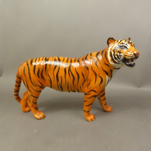 102 - Beswick Tiger model no.2096.
