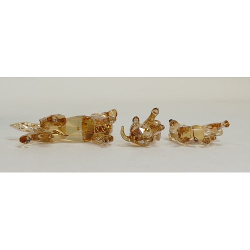 141 - Swarovski Crystal Family of Golden Retrievers to include:- Mother (1142823) two Puppies (1142824)(11... 