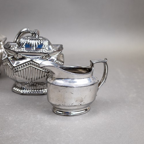 31 - Late 19th/early 20th century ceramic chrome Lustre glaze tea pot, covered hexagonal, fluted sugar bo... 