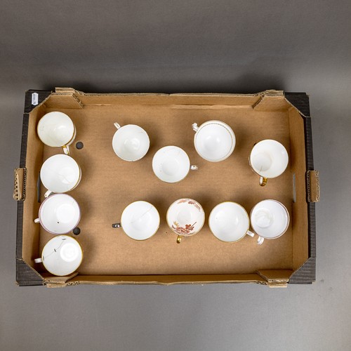 42 - A collection of 18th and 19th century porcelain tea cups in various patterns from different manufact... 