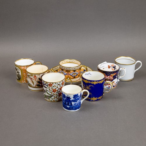 44 - A collection of 18th and 19th century porcelain coffee cans in various patterns from different manuf... 