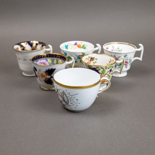 60 - A collection of 19th century porcelain tea cups in various patterns from different manufacturers, de... 
