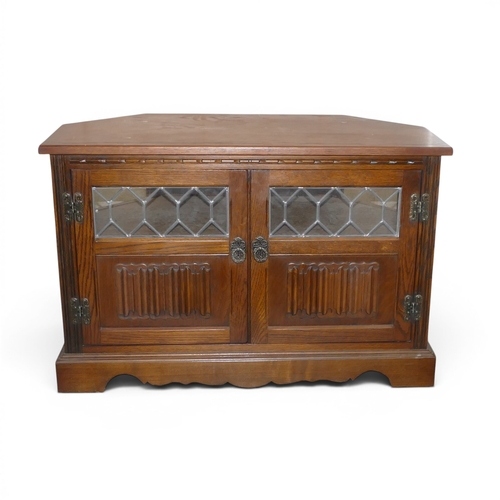 Lot 1040      