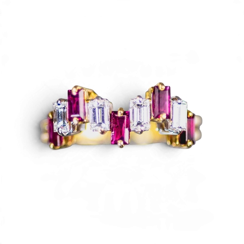 18ct gold diamond and ruby ring, featuring alternating baguette cut ...