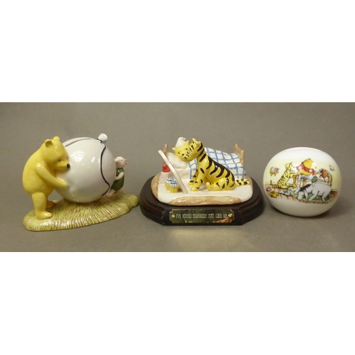Royal Doulton Winnie the Pooh tableau 'I found somebody just like me ...