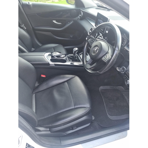 4 - Mercedes Benz C220 2015 (152 Plate)
White
Sat Navigation System
Bluetooth Radio
Nct until 10/2024 
6... 