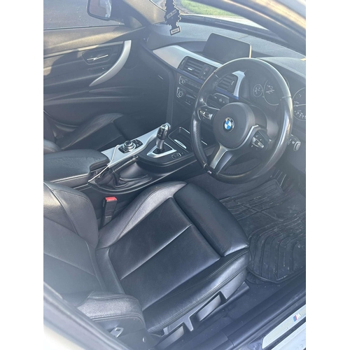 15 - 2015 White BMW 
UK Reg
320d 
Msport 
Automatic 
Bluetooth Radio 
Fully tinted 
Comes with two Keys 
... 