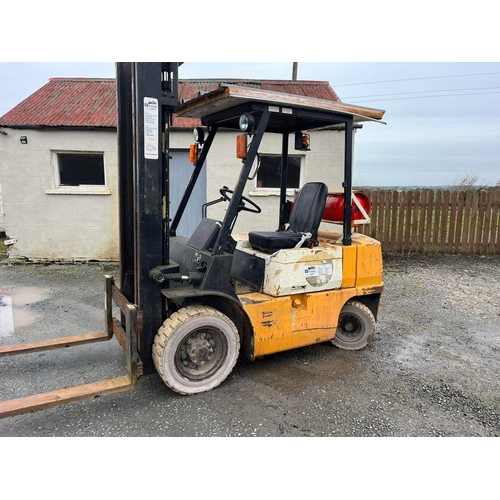 264 - 2 Half ton Mitsubishi Gas forklift 
White Solid wheels 
Good breaks 
Everything working perfectly so... 