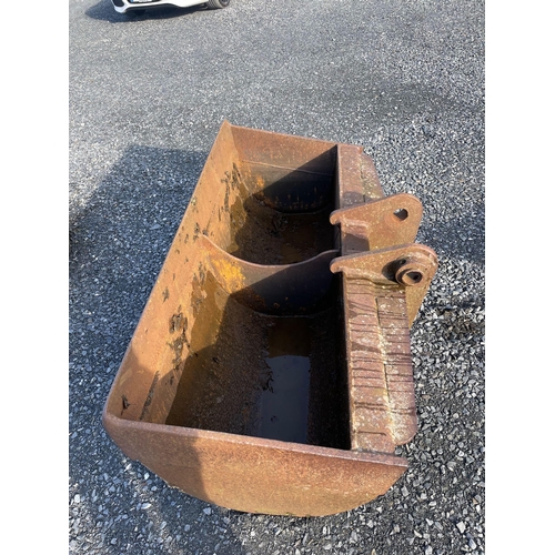 178 - Digger bucket 
Grading bucket
50mm hole