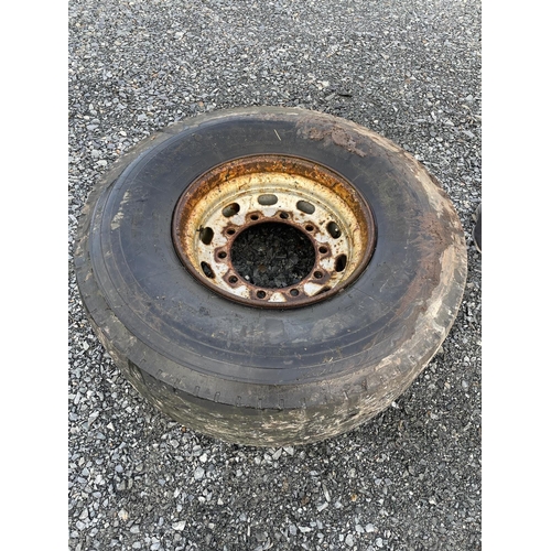 236 - 4 10 Stud Wheel