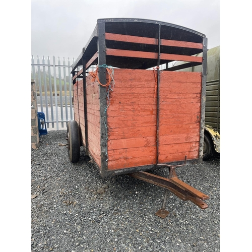 194 - 9x5ft Wodden cattle Trailer