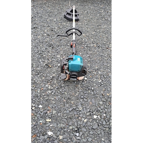 58 - Makita Strimmer 
4Yrs old 
Owner never used it 
In perfect working condition