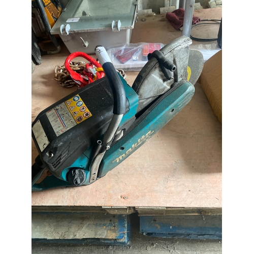 11 - Makita consaw  working condition