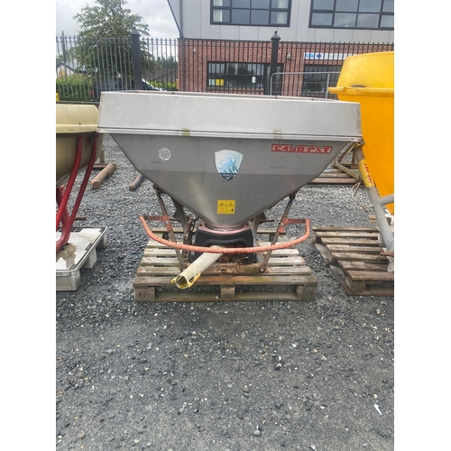 Lot 28        