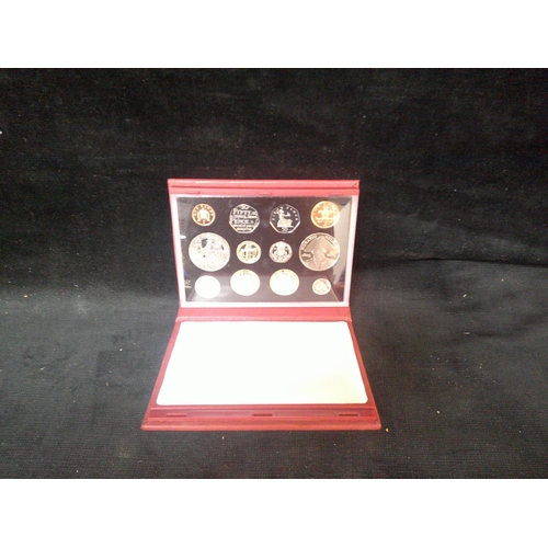116 - 2005 Royal mint proof set coins