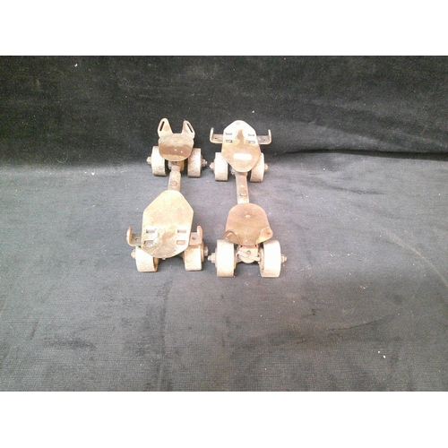 90 - Pair of Vintage roller skates