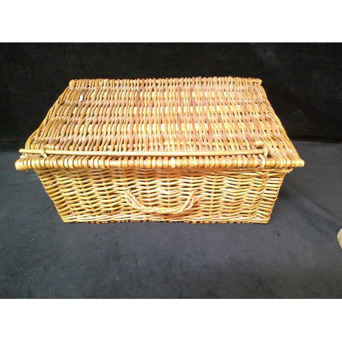 114 - Picnic basket 53cm X 35cm X 24cm