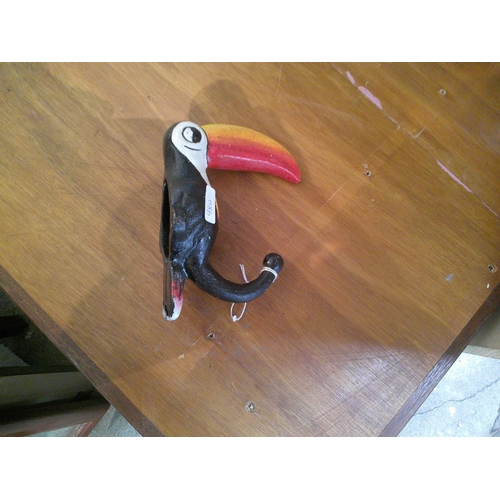 158 - Iron Toucan coat hanger 15cm high